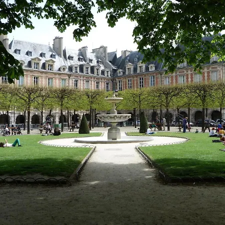 Retro Marais- Center * Paris