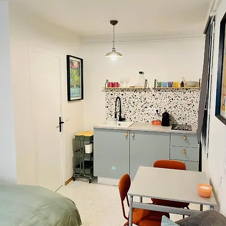 Appartement Retro Marais- Center
